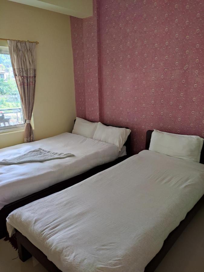 Hotel Green Hill View ポカラ エクステリア 写真