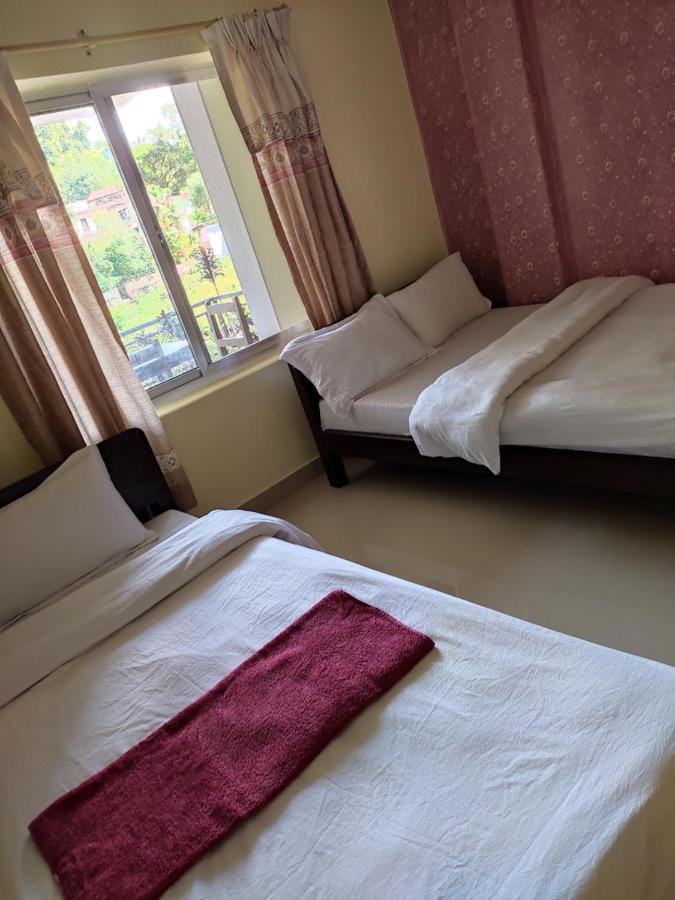 Hotel Green Hill View ポカラ エクステリア 写真