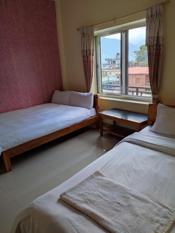 Hotel Green Hill View ポカラ エクステリア 写真