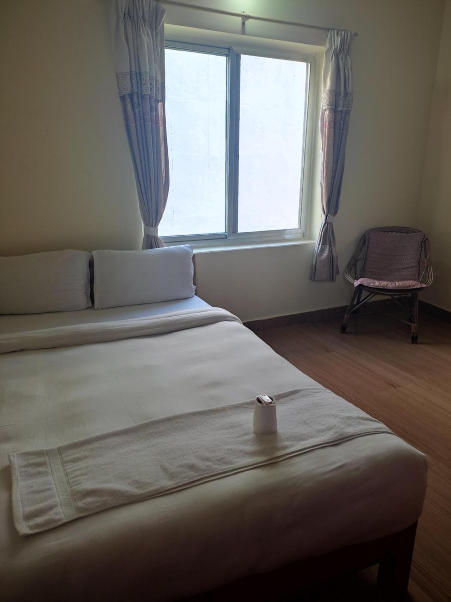 Hotel Green Hill View ポカラ エクステリア 写真